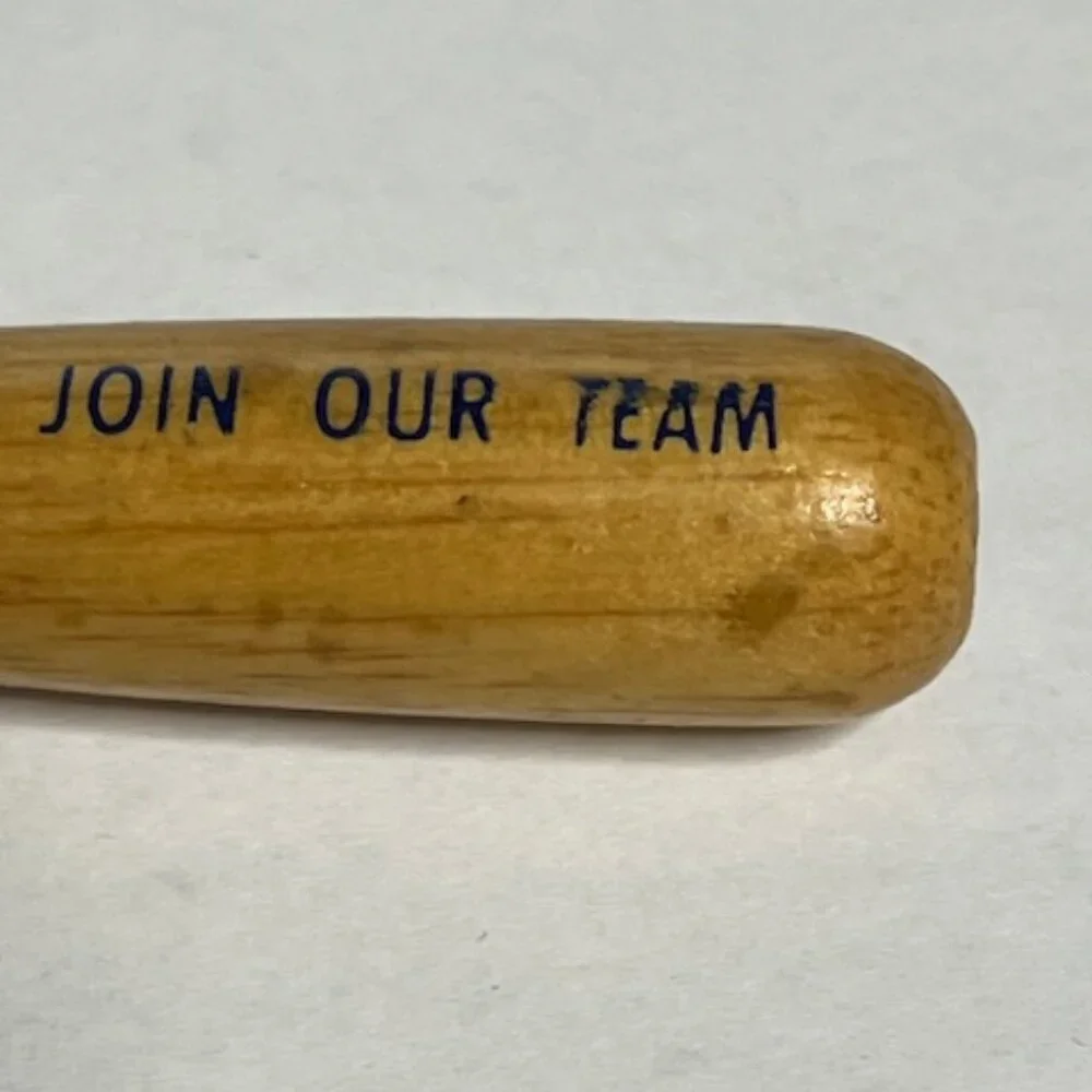 VTG 3D Baseball Wood Bat Sports Keychain Advertisement for Sports Enthusiasts